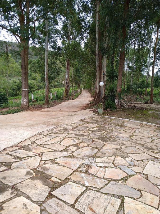 Pousada Dos Tucanos São Tomé das Letras Exterior foto